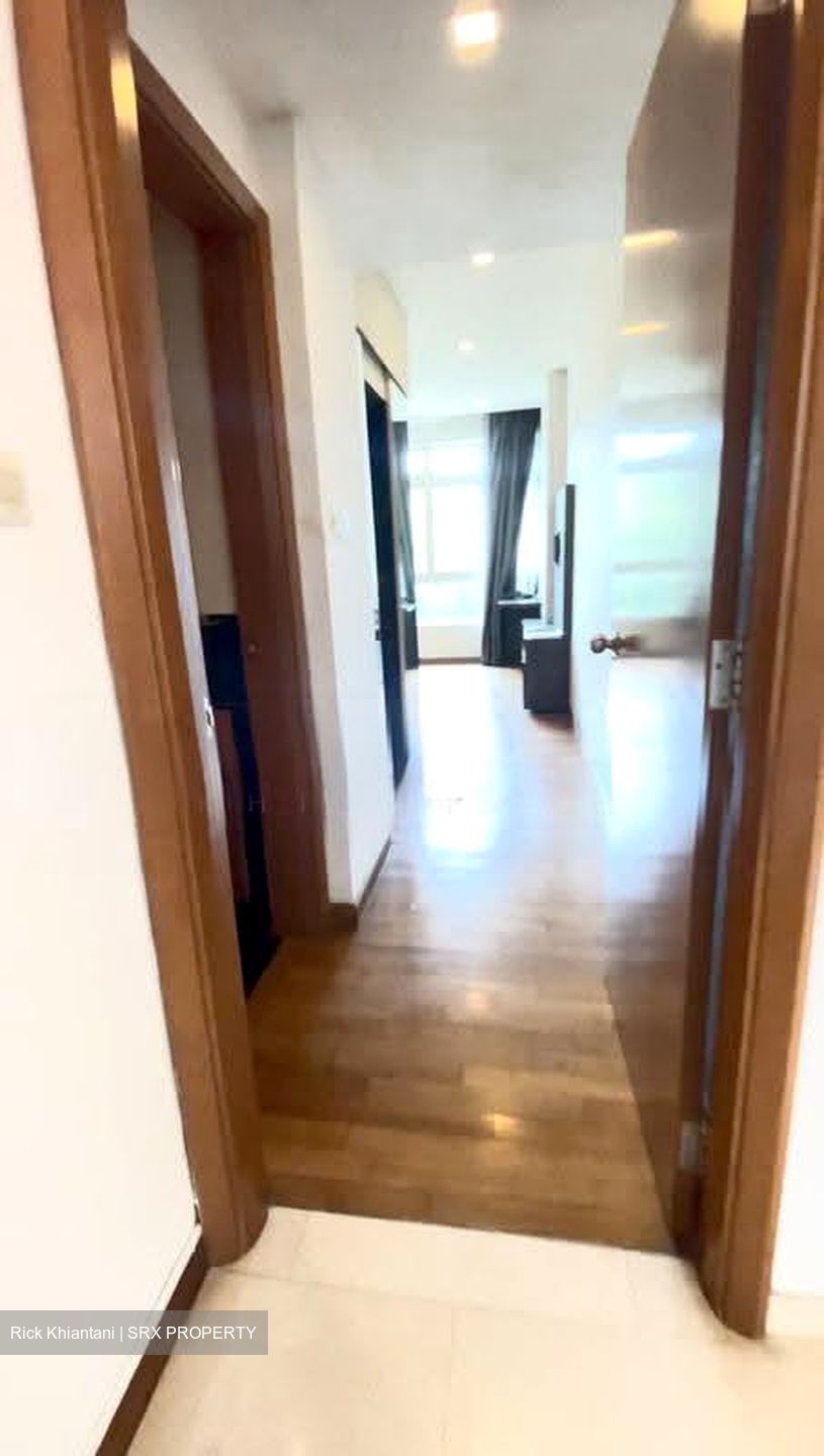 Costa Del Sol (D16), Condominium #635828901